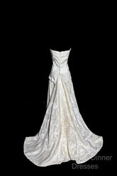 Vintage A Line Strapless White Lace Semi Formal Prom Gown Fairy Semi Formal Prom Dresses